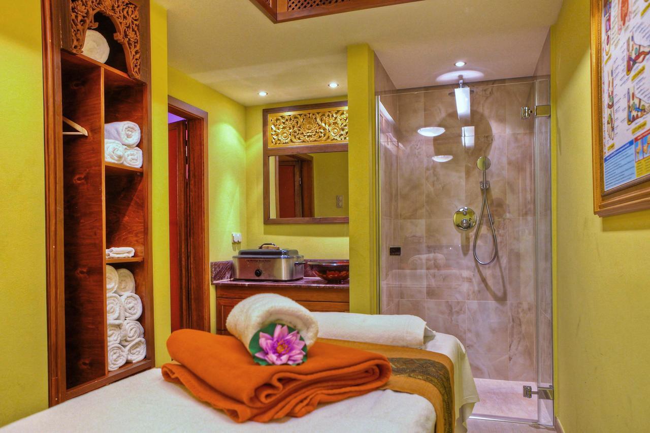 Seetelhotel Ahlbecker Hof هيرينجسدورف المظهر الخارجي الصورة A spa treatment room